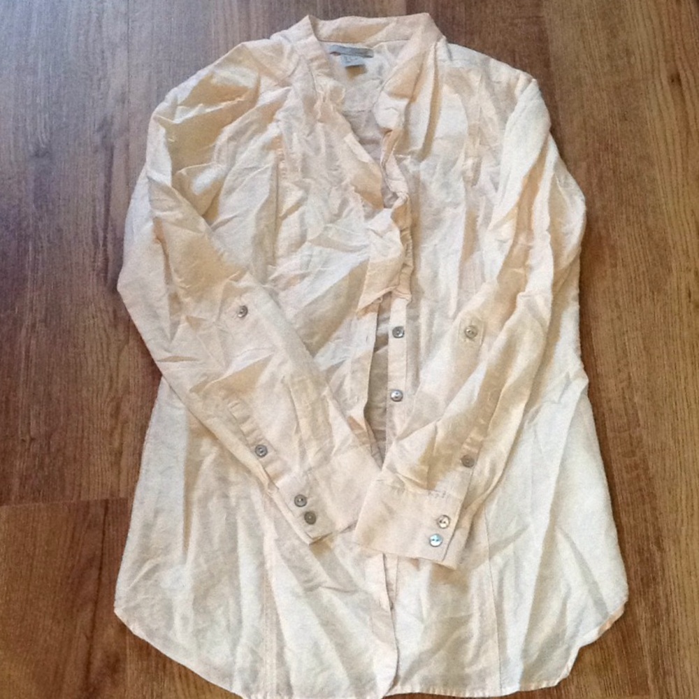H & M Unique button down shirt